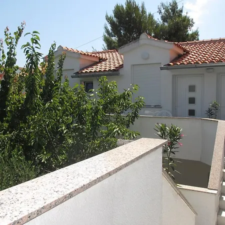 Zora Vodice