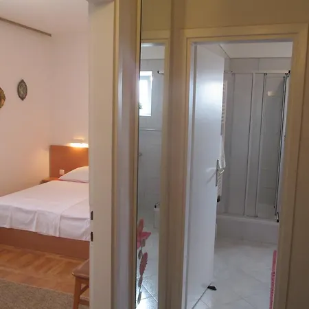 Zora Vodice